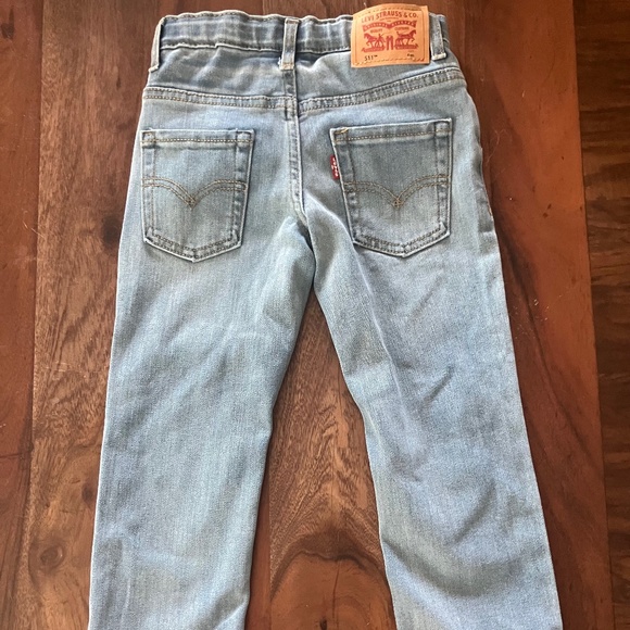 Levi’s 511 4T NWOT - Picture 2 of 2